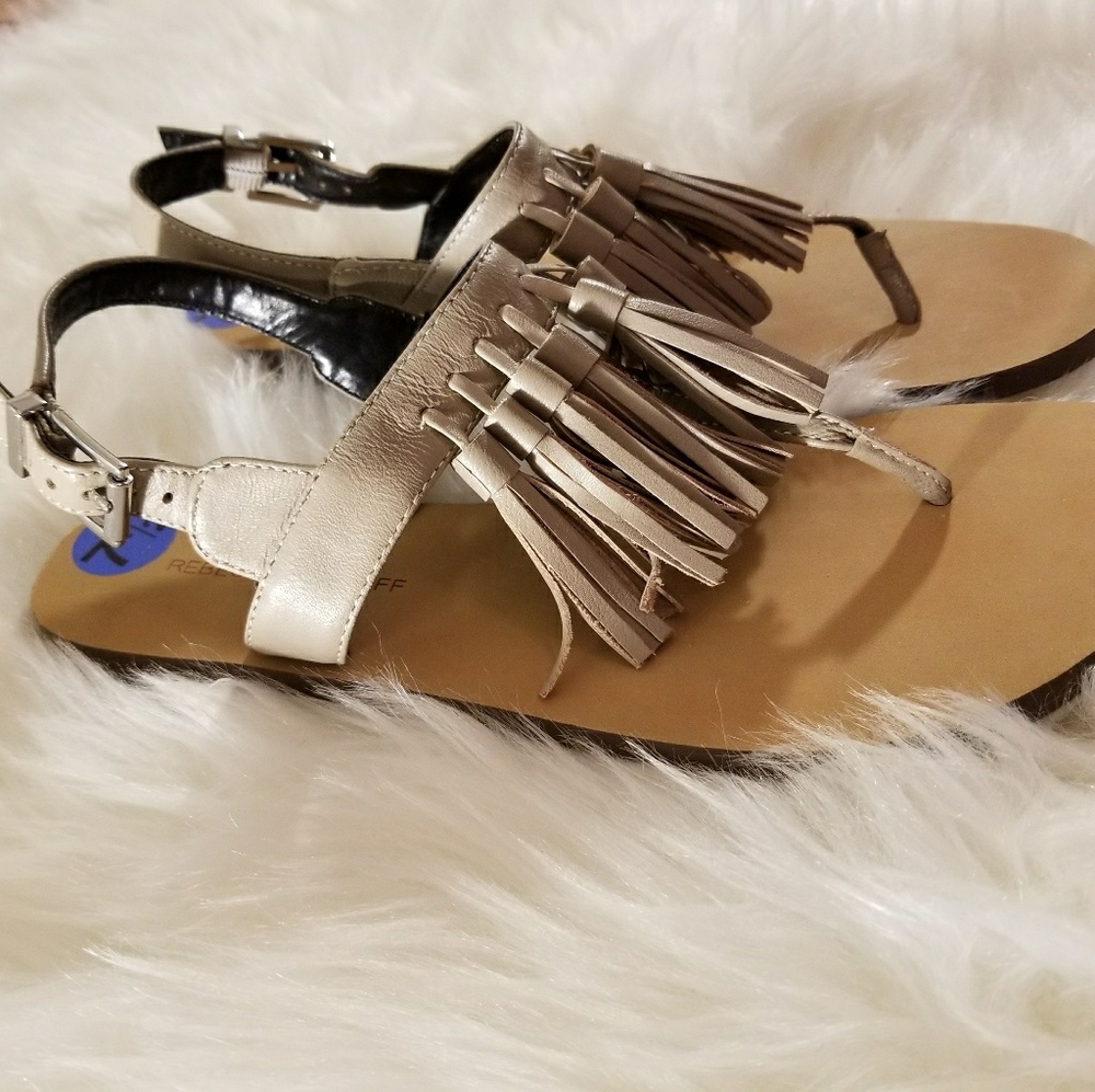 NWOB Rebecca Minkoff Tassel Erin Taupe Sandals - Picture 4 of 7